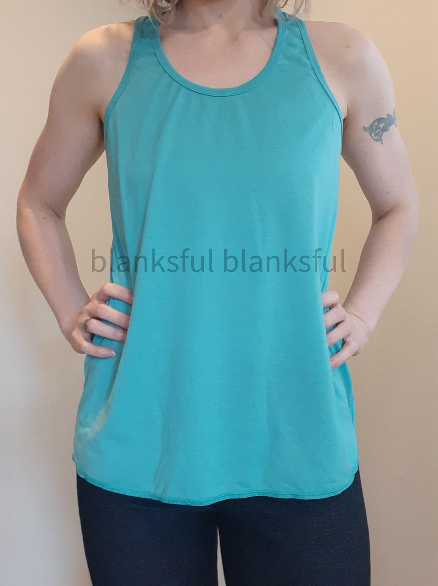 (17 COLORS) 100% Polyester Women's Racer Back Tank Top - Size S-XXL